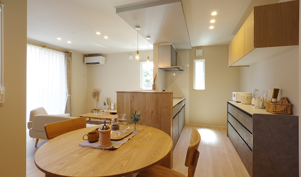 和モダンJ-TRAD画像