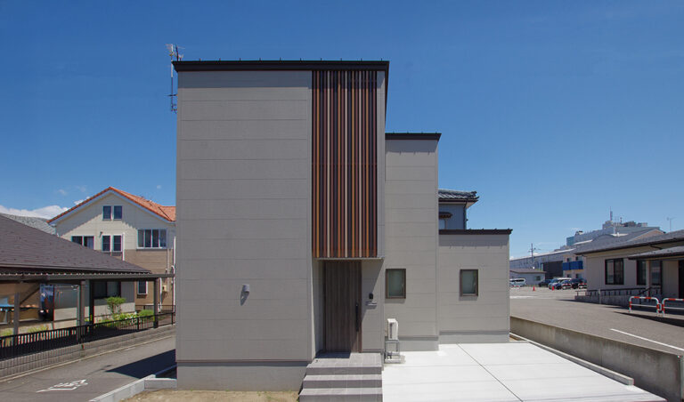 延床27坪3LDK！子育て家族に嬉しいパントリー＆スタディコーナー付き家事楽ハウス（新潟市中央区長潟）